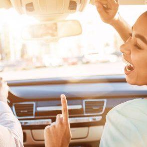 Couple having fun on their Maui road trip