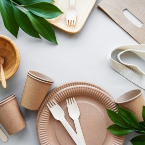 reusable items for sustainable travel